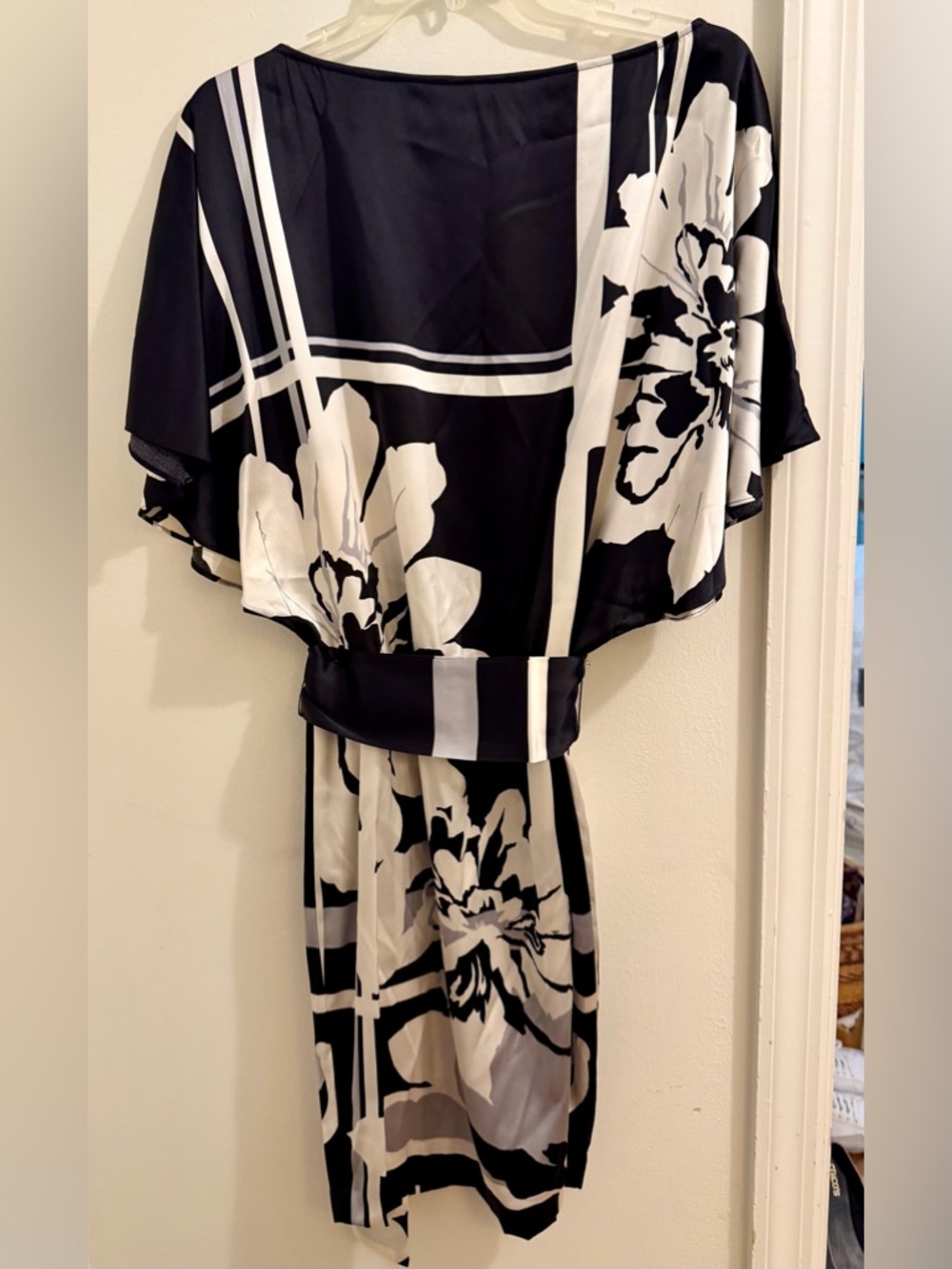 Cache Black and White Floral Silk Dress